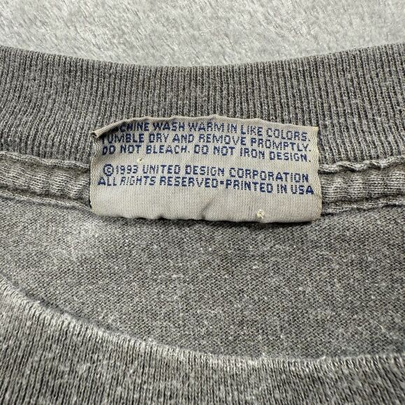 Vintage Rob McClellan Shirt Men’s XL Grey Crew Long Sleeve Native American Art - Picture 8 of 8